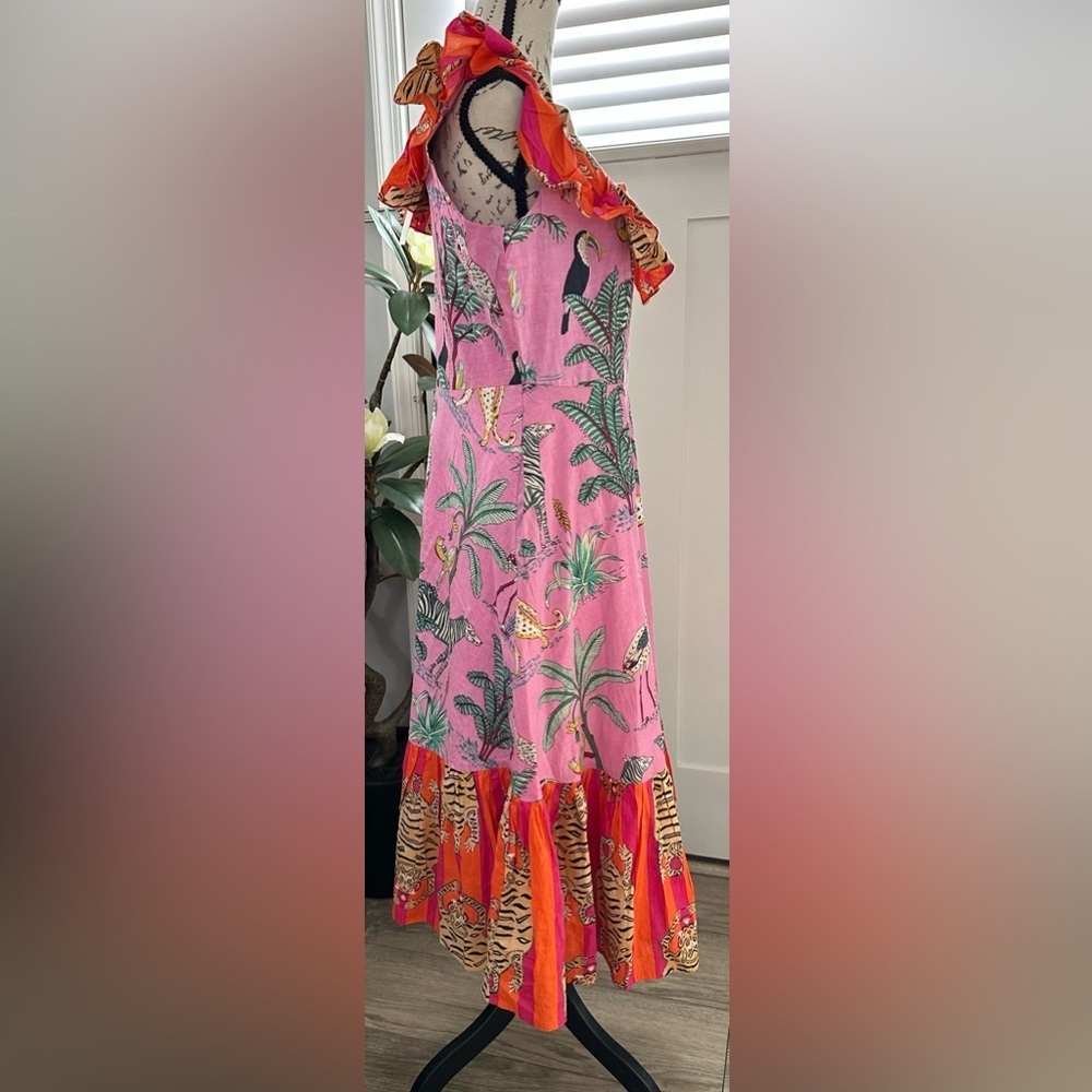 🌺 Cella & Flo Floral Fashion Dress – Size 2 - Picture 4 of 16